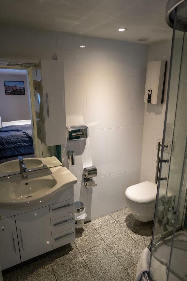 Hotel Zur Post Ochsendorf 埃尔姆边的孔宁斯路特 外观 照片