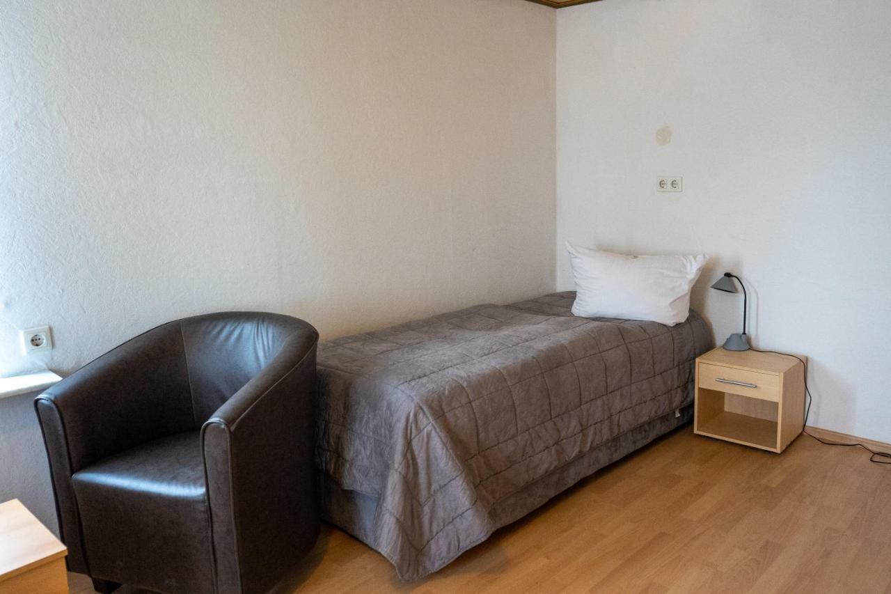 Hotel Zur Post Ochsendorf 埃尔姆边的孔宁斯路特 外观 照片